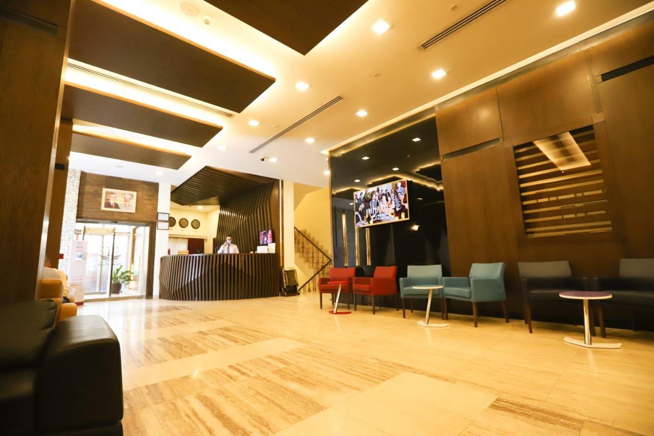 Paris Plaza Hotel Erbil Buitenkant foto