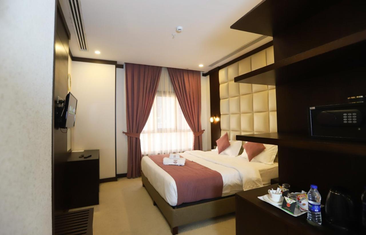 Paris Plaza Hotel Erbil Buitenkant foto