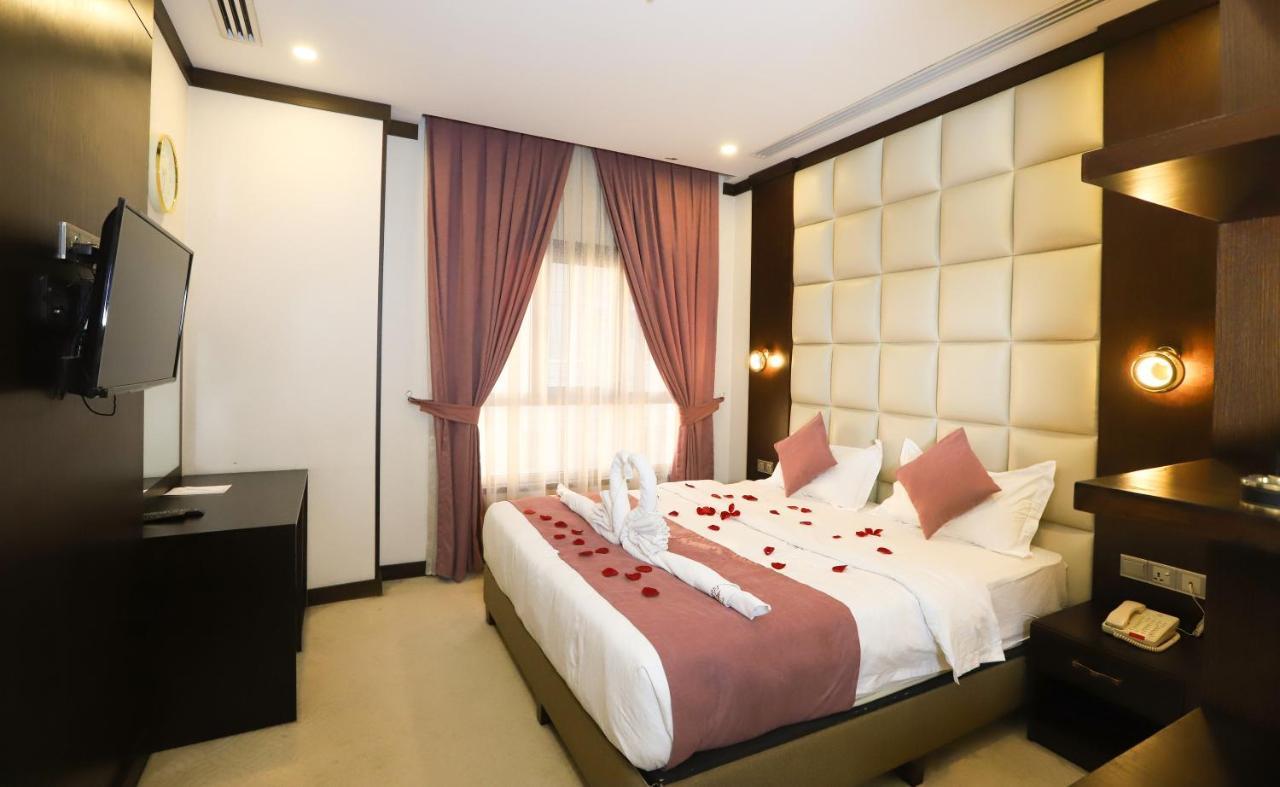 Paris Plaza Hotel Erbil Buitenkant foto