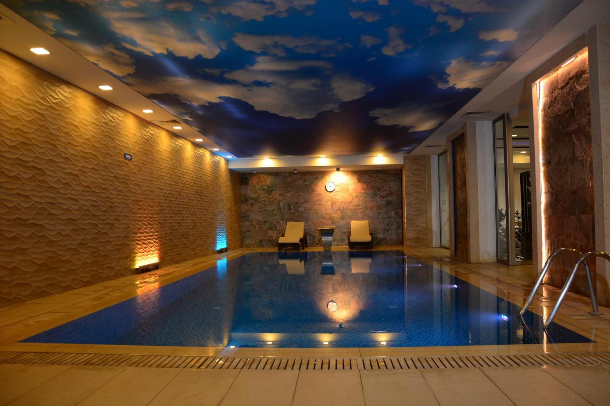 Paris Plaza Hotel Erbil Buitenkant foto