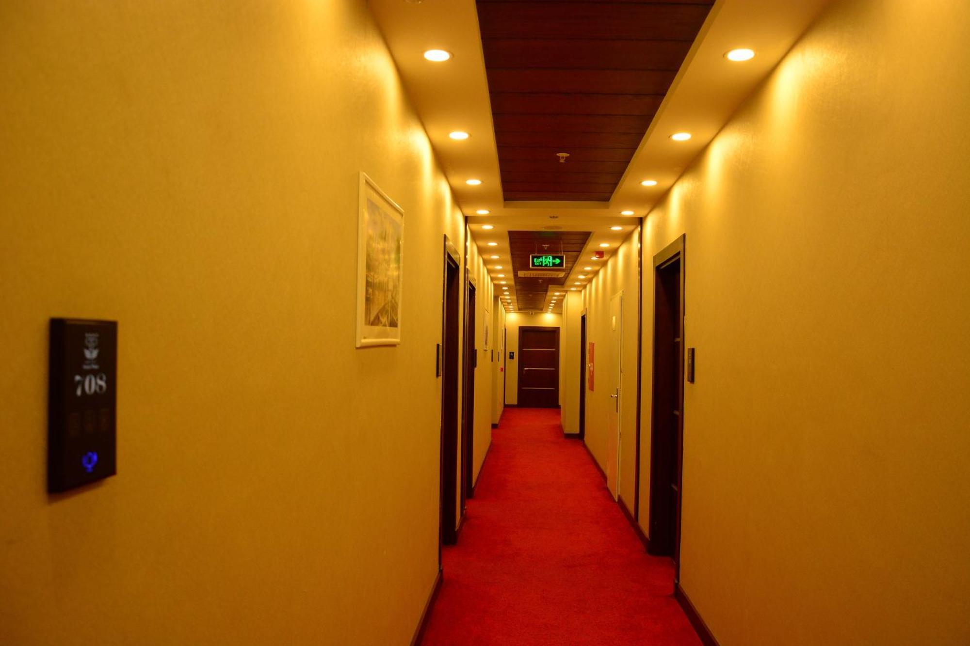 Paris Plaza Hotel Erbil Buitenkant foto