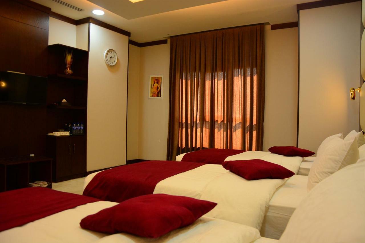 Paris Plaza Hotel Erbil Buitenkant foto